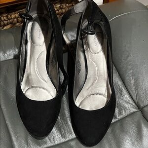 Bandolino Black Women's Heels